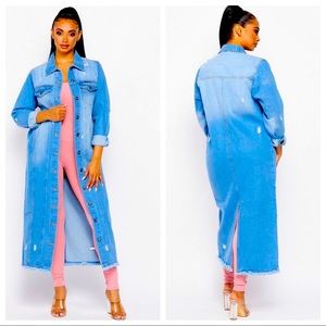 BUTTON DOWN LIGHT DENIM LONG JACKET